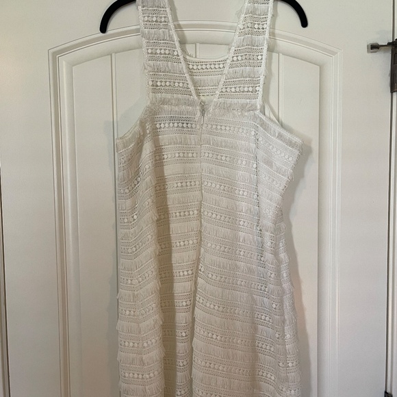 ALI & JAY Cocktails at Craigs White Fringe Dress - Picture 3 of 4